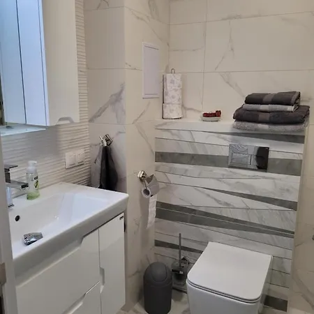 Bayview B32 - 2 Appartement *