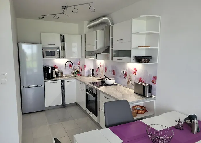 Bayview B32 - 2 Appartement *