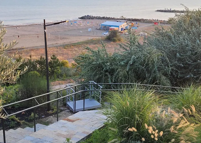 Bayview B32 - 2 Apartamento